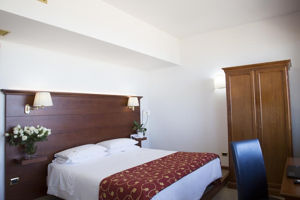 Hotel Carlton Pescara Ngoại thất bức ảnh