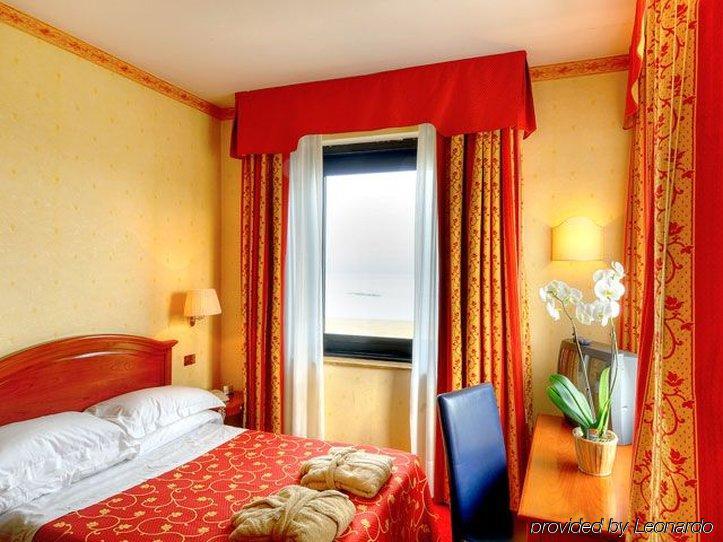 Hotel Carlton Pescara Phòng bức ảnh